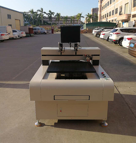 液晶玻璃切割机的价格范围是多少? 液晶玻璃切割机的价格范围是多少?